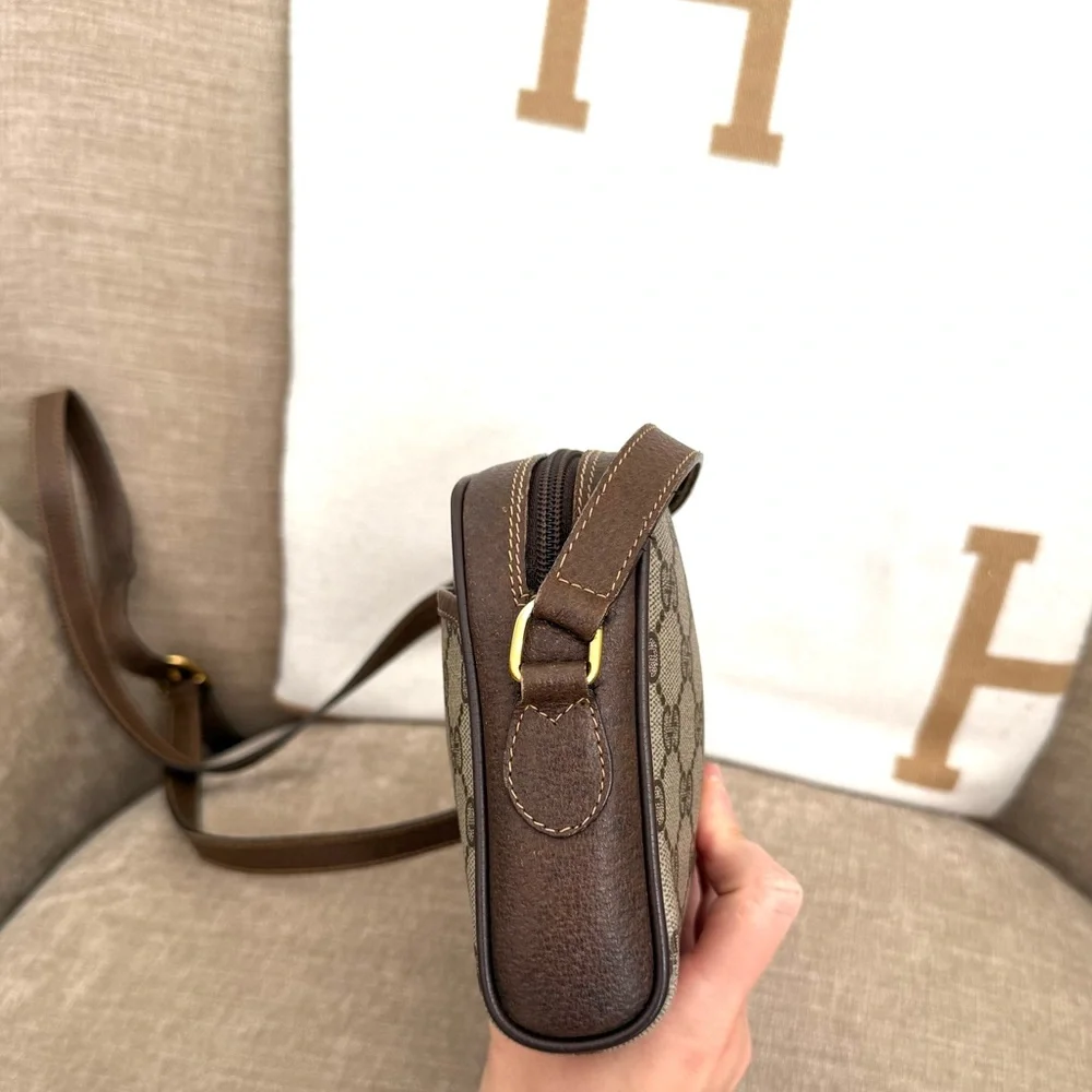 Gucci authentic brown monogram coated canvas crossbody bag brown leather - Picture 5 of 16